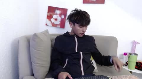 SAMUEL SAMY online show from November 24, 8:19 pm