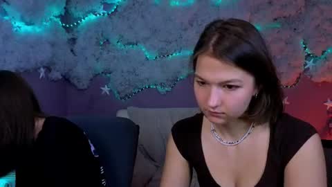 Snapshot of liana_best chatting on June 8, 7:14 pm Li online show from June 8, 7:14 pm