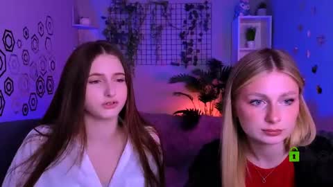 Snapshot of liana_best chatting on June 10, 9:41 am Li online show from June 10, 9:41 am