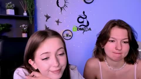 Snapshot of liana_best chatting on July 6, 9:17 am Li online show from July 6, 9:17 am
