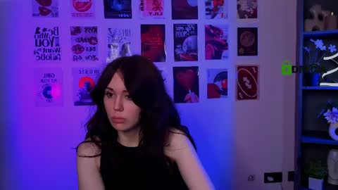 Snapshot of liana_best chatting on July 16, 7:20 pm Li online show from July 16, 7:20 pm
