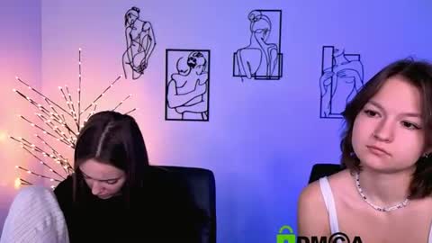 Snapshot of liana_best chatting on July 25, 9:29 am Li online show from July 25, 9:29 am