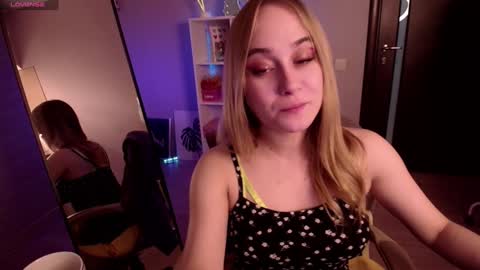 Liana online show from December 29, 5:42 am