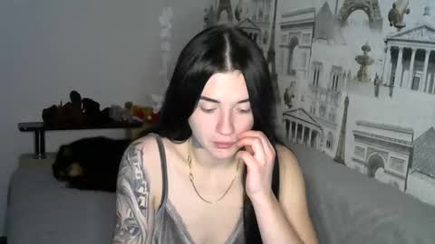 liana_diva online show from January 5, 10:29 pm