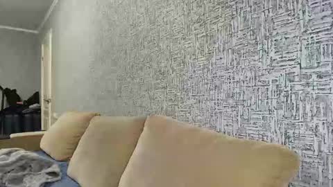 liana_diva online show from October 13, 6:41 pm