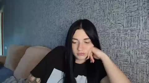 Snapshot of liana_diva chatting on June 9, 2:39 pm liana_diva online show from June 9, 2:39 pm