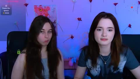 Snapshot of liana_kisses chatting on May 16, 7:23 pm Little Liana online show from May 16, 7:23 pm