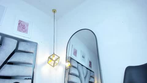 lianfox_ online show from March 3, 12:22 pm