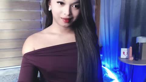 CALL ME LIANNA online show from March 28, 5:45 pm