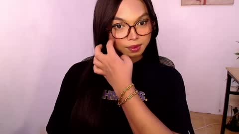CALL ME LIANNA online show from July 22, 9:39 pm