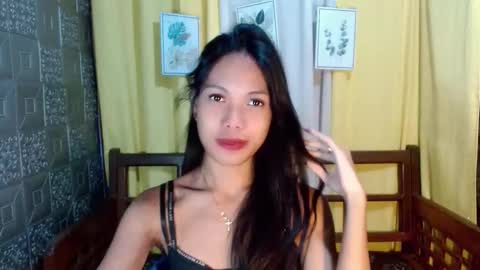 Snapshot of lianne_cum chatting on May 19, 8:37 pm Ms LIANNE online show from May 19, 8:37 pm