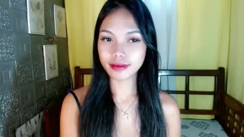 Snapshot of lianne_cum chatting on June 6, 10:03 pm Ms LIANNE online show from June 6, 10:03 pm