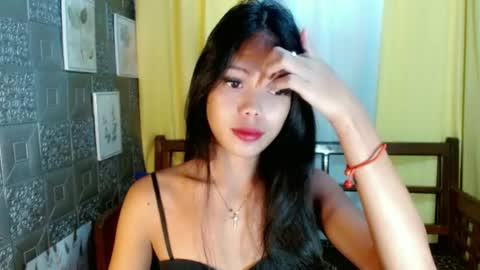Snapshot of lianne_cum chatting on June 14, 11:40 pm Ms LIANNE online show from June 14, 11:40 pm