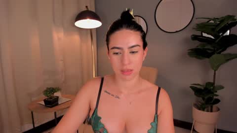 Lia online show from December 11, 11:43 pm