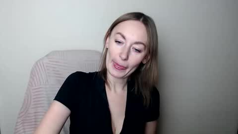 Lia online show from February 8, 10:07 am