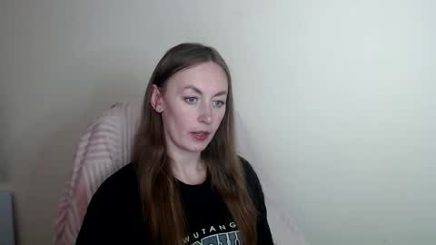 Snapshot of liasais_ chatting on May 11, 12:00 pm Lia online show from May 11, 12:00 pm