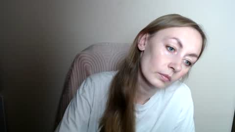 Snapshot of liasais_ chatting on June 22, 12:02 pm Lia online show from June 22, 12:02 pm