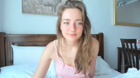 Snapshot of liasashax chatting on February 13, 9:05 am Sasha online show from February 13, 9:05 am