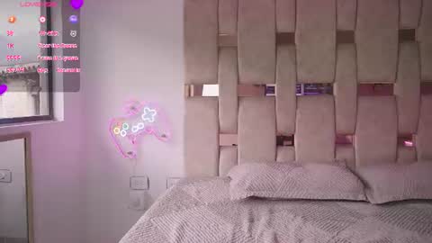 liasuaza online show from July 4, 2:34 pm