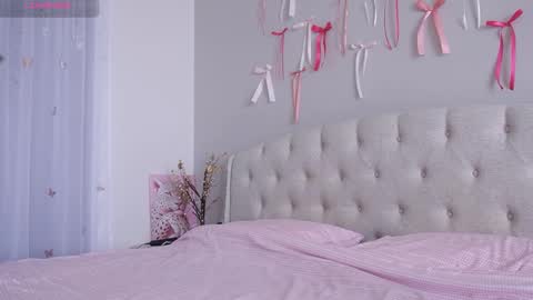 Lia online show from March 13, 4:19 am