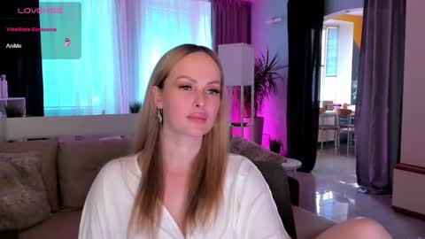 Libby online show from December 4, 11:08 am