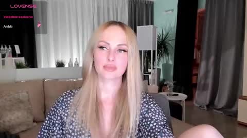 Libby online show from December 15, 1:54 pm