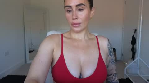 Snapshot of libbyloveheartx chatting on July 8, 8:19 am Libby online show from July 8, 8:19 am