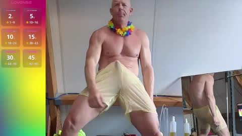 Justin Libo online show from May 10, 12:54 pm