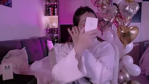 libra_mia online show from October 14, 4:24 am