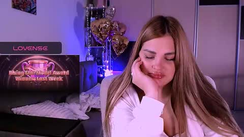 libra_mia online show from November 28, 10:56 pm