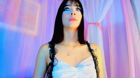 Valentina Hall online show from May 3, 11:38 am