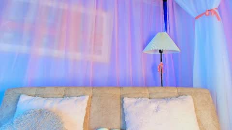 Valentina Hall online show from May 4, 11:39 am