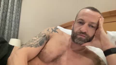 Snapshot of lick8me8hard chatting on February 19, 5:27 pm lick8me8hard online show from February 19, 5:27 pm