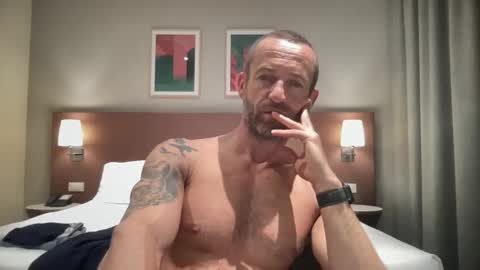 Snapshot of lick8me8hard chatting on October 3, 5:10 pm lick8me8hard online show from October 3, 5:10 pm