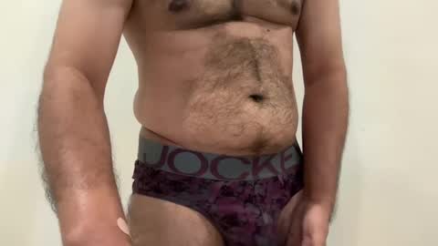 Snapshot of lickac5 chatting on March 2, 6:05 am lickac5 online show from March 2, 6:05 am