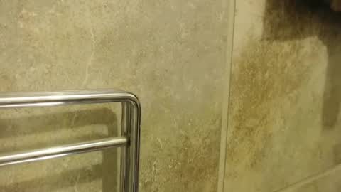 Snapshot of lickurlipz1 chatting on February 19, 6:33 am lickurlipz1 online show from February 19, 6:33 am