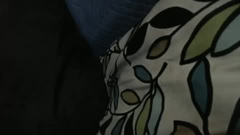 Snapshot of lickurlipz1 chatting on March 11, 12:54 am lickurlipz1 online show from March 11, 12:54 am