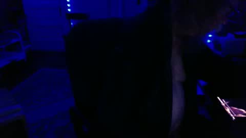 Snapshot of lickyouryoni chatting on March 21, 1:48 pm LickYourYoni online show from March 21, 1:48 pm