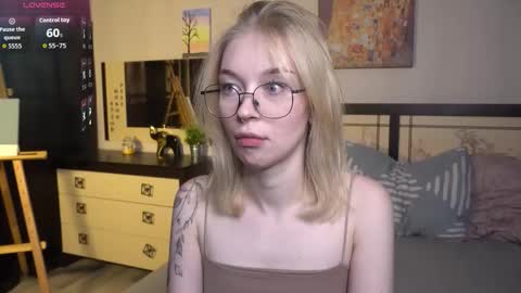 Ann online show from November 5, 7:14 pm