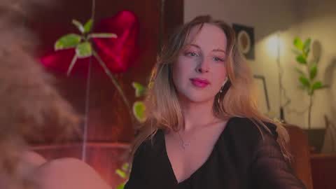 Snapshot of lierie chatting on March 20, 7:08 pm its my birthday today so im offline but id be so happy if you felt like sending me a birthday love while im away online show from March 20, 7:08 pm