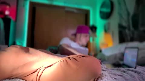 Snapshot of lifesagamble2025 chatting on November 7, 9:31 am Jordan Mitchell online show from November 7, 9:31 am