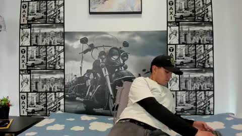 Snapshot of light_haze chatting on October 22, 3:34 pm light_haze online show from October 22, 3:34 pm