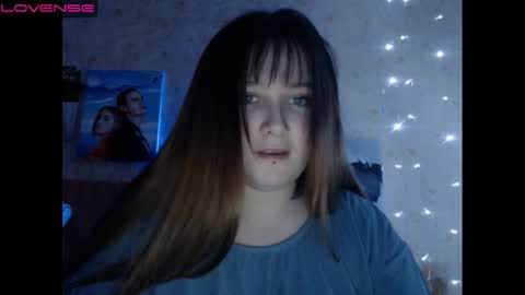 light_lunaa online show from December 12, 10:02 am
