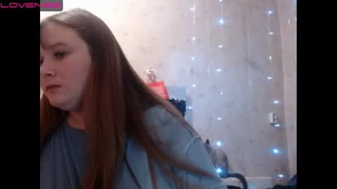 light_lunaa online show from December 21, 11:11 am