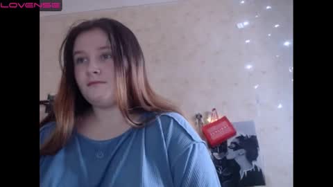light_lunaa online show from December 25, 7:14 am