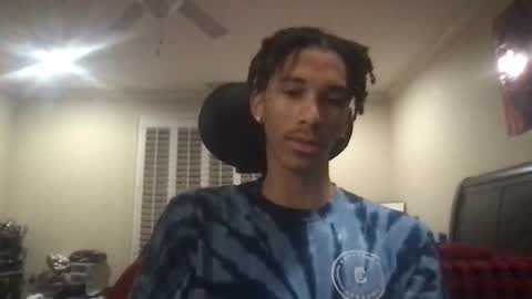 Snapshot of lightskin4you chatting on December 28, 11:26 pm lightskin4you online show from December 28, 11:26 pm