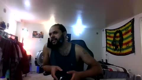 Snapshot of lightskinned666 chatting on October 15, 7:03 pm lightskinned666 online show from October 15, 7:03 pm