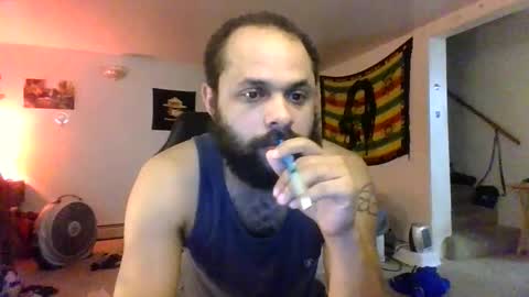 Snapshot of lightskinned666 chatting on May 30, 2:41 am lightskinned666 online show from May 30, 2:41 am