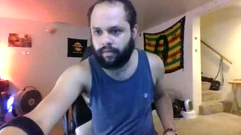 Snapshot of lightskinned666 chatting on May 31, 6:09 pm lightskinned666 online show from May 31, 6:09 pm