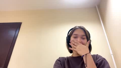 Snapshot of ligiabereda chatting on October 28, 2:53 pm Bella online show from October 28, 2:53 pm